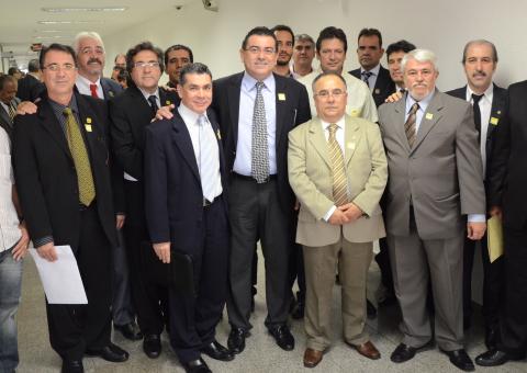 Preço do pão francês deve cair, projeto está sendo votado